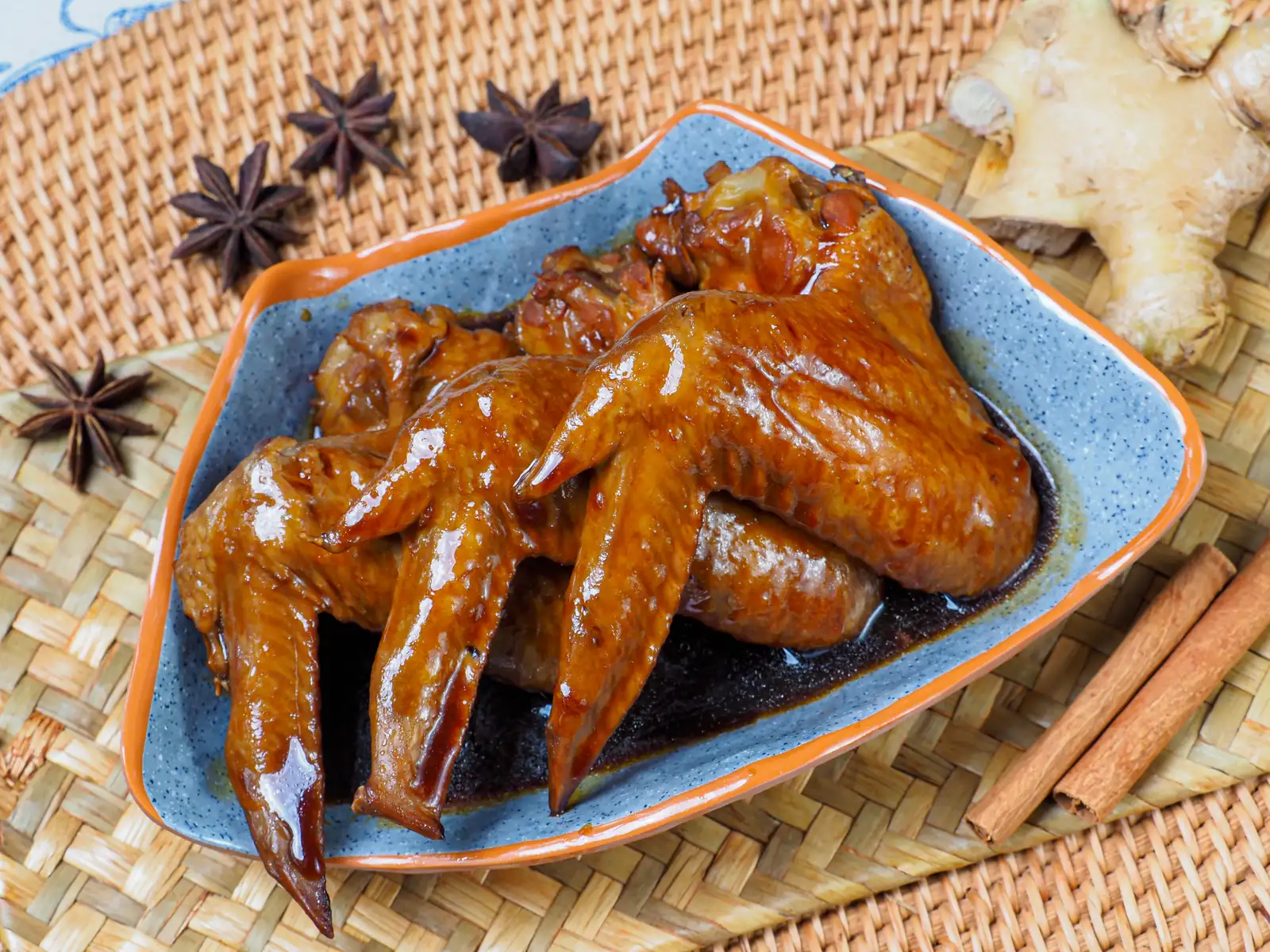 Braised Chicken Wing (1pc)